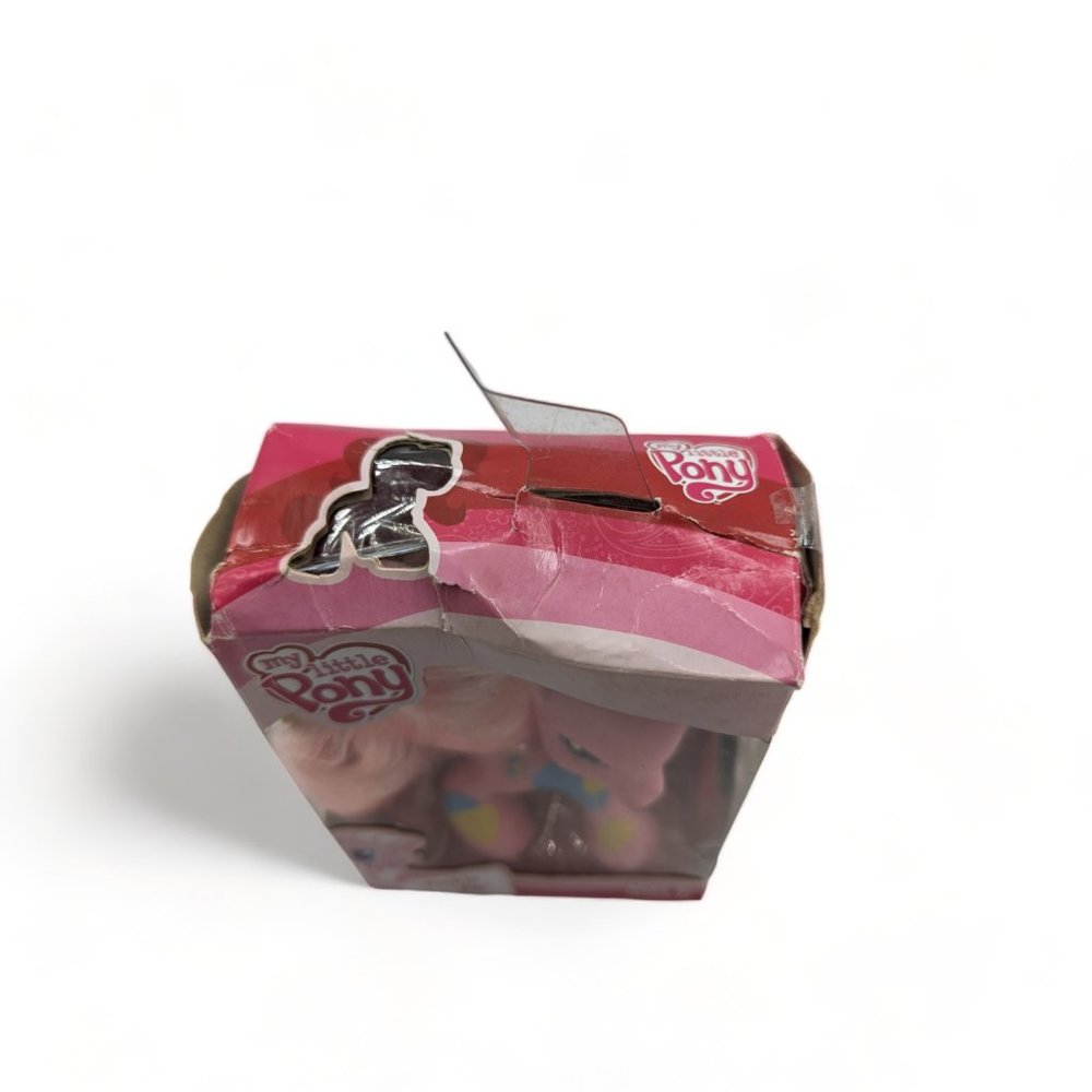 My Little Pony Pinkie Pie Ponyville Cutie Mark Design Pony Figure 4" & Brush - Picture 5 of 9